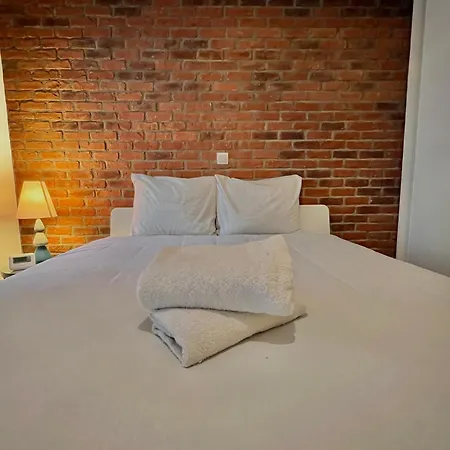 Center Apartment