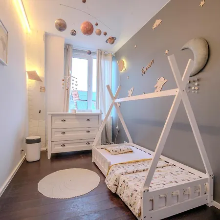 Beautiful Penthouse With Terrace In Brüsszel