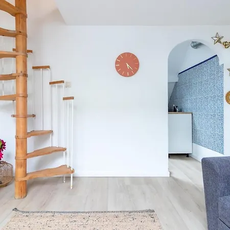 Charming Top-floor With Unique Loft Design Apartamento