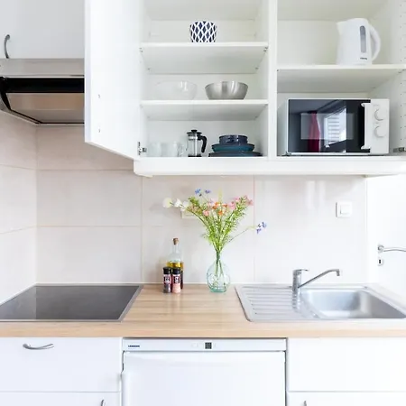 Апартаменты Bright & Charming In Brussels, Heart Of Saint-gilles