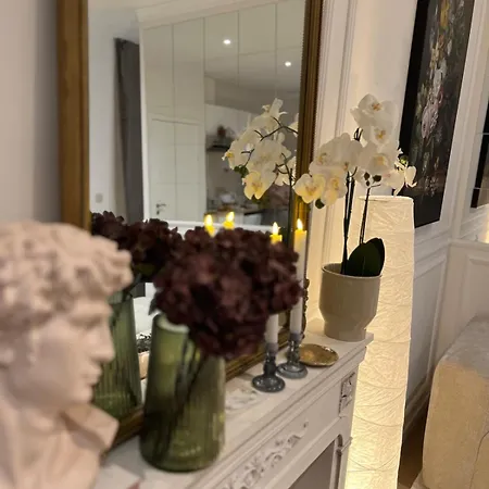 Charming In Saint-gilles, Brussels, Perfect Getaway