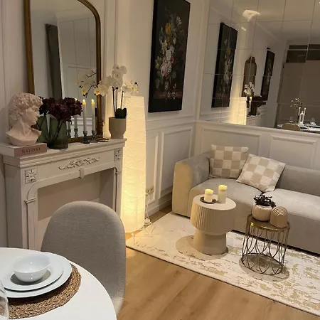 Charming In Saint-gilles, Brussels, Perfect Getaway *
