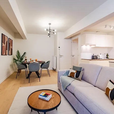 Diamant 1br Brussels