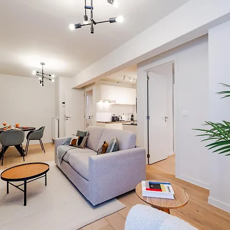Diamant 1br Brussels