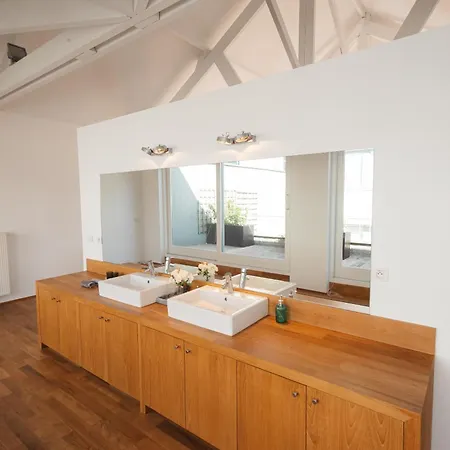 400 Sqm Luxury Centre ブリュッセル