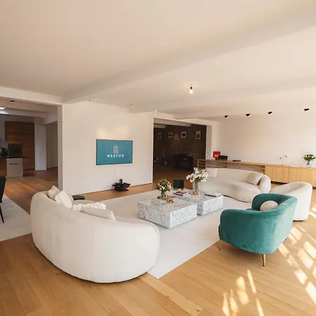 400 Sqm Luxury Centre アパート ブリュッセル