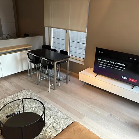 公寓 Comfortable Two Bedroom In Center