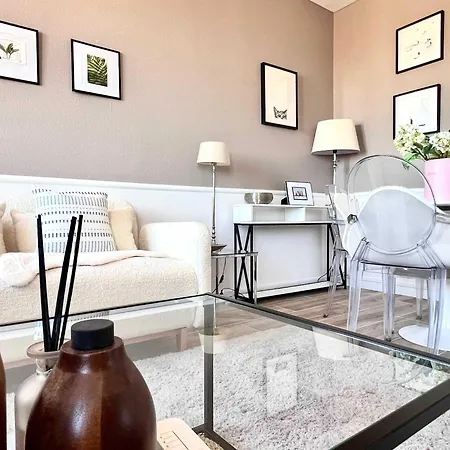 Close To Nato Appartement *