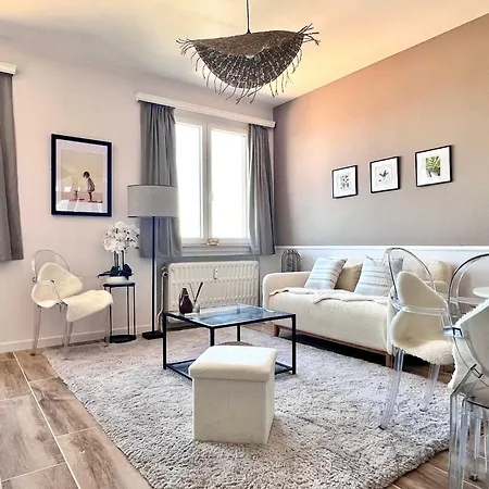 Close To Nato Appartement