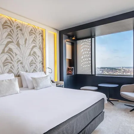 Hotel The