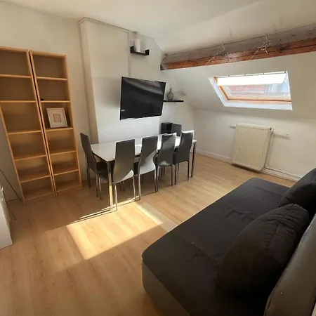 Appartement European District Thirteen