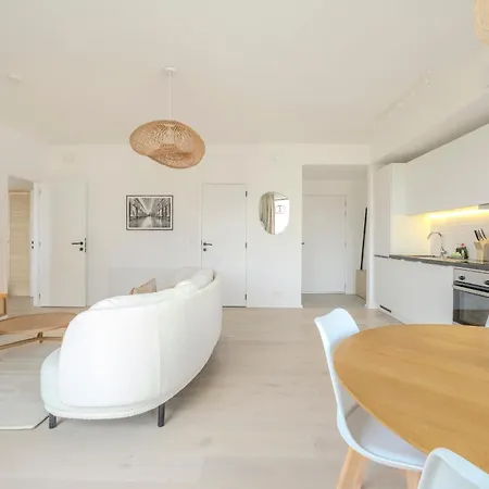 Apartamento Lumineux 1 Au Cour De Schaerbeek Bruxelas