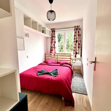 Bright & Stylish In Nature Apartment