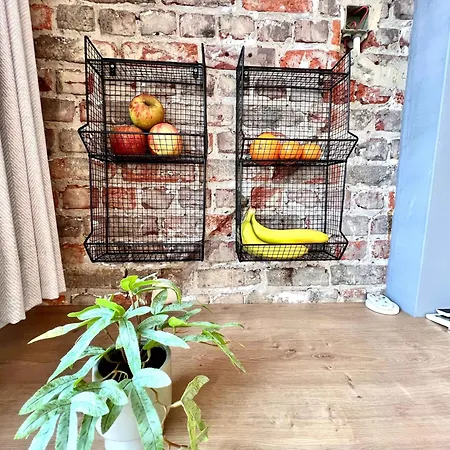 Apartment Bright & Stylish In Nature