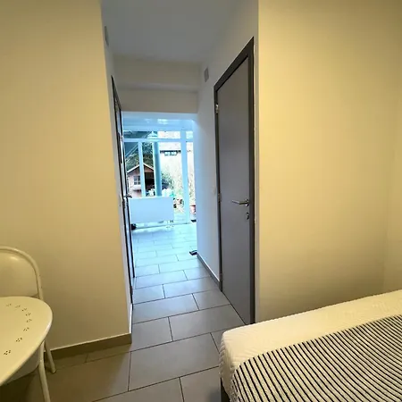 Cosy à Métro Vandervelde *