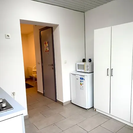 Cosy à Métro Vandervelde Apartamento *