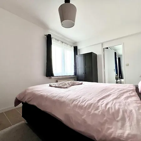 Elegant 2pcs Proche Apartment *