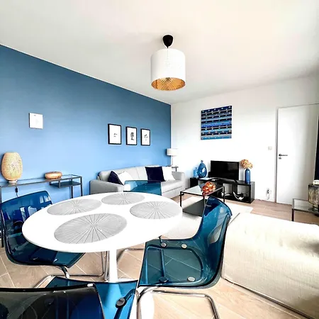 Elegant 2pcs Proche Apartment *