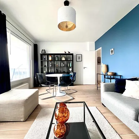 Elegant 2pcs Proche דירה