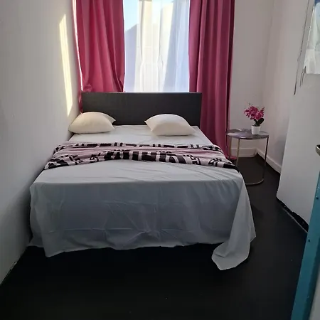 Confort Gare De L'ouest Brüssel