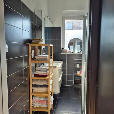 Souverain 94 Bed & Breakfast Auderghem