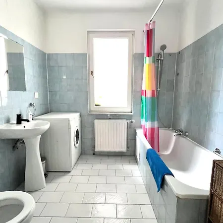 800 M From Grand Place Brussels