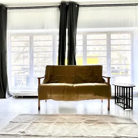 800 M From Grand Place Apartment