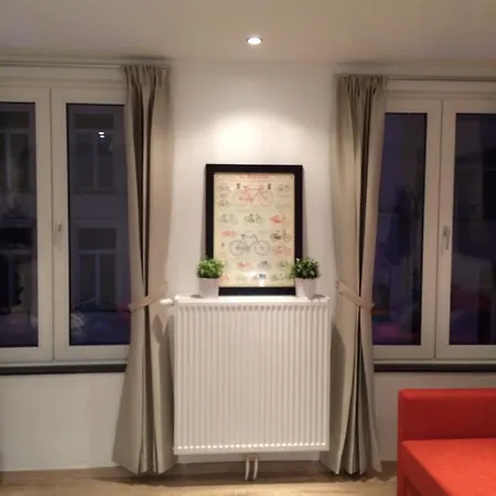 Heart Of Escape, Steps From Bourse * 브뤼셀