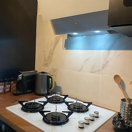 Grand Deux Apartment