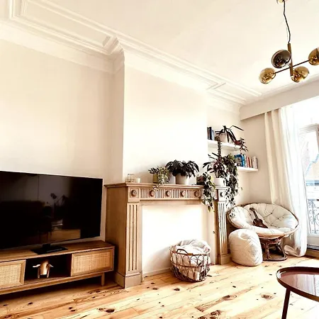 Appartement Bright And Cozy In *