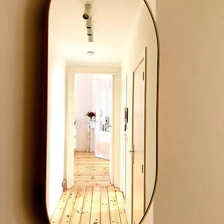 Апартаменты Bright And Cozy In Брюссель