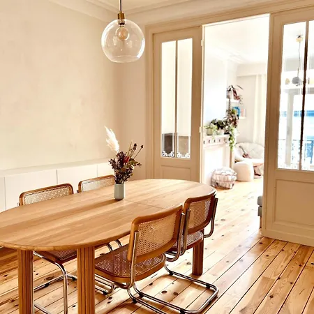 Bright And Cozy In Апартаменты *