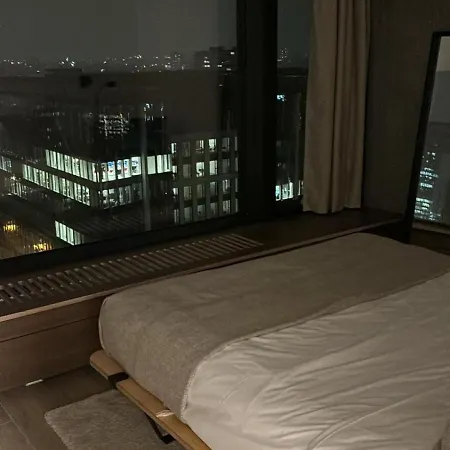 Luxurious In Center *