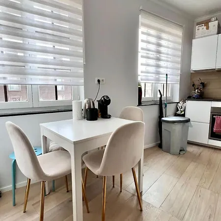 Midi Station - 6 Pers Comfort Bruxelles