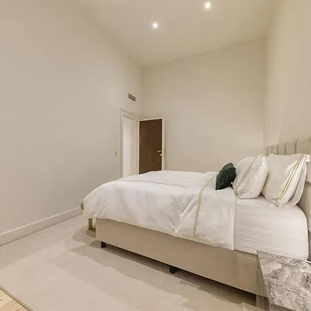 In The Hyper-center Apartment *