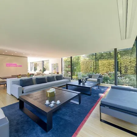 The Luxury Glass Manor *