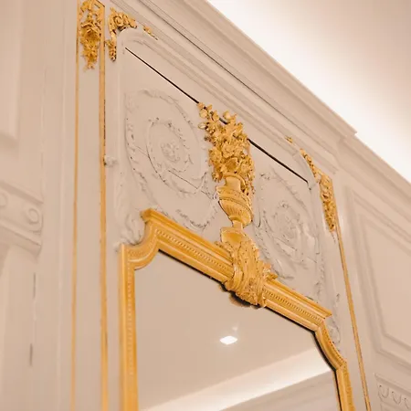 Apartment Luxueux Au Centre De