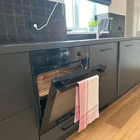 Self Check In For 2 In Center Of Ixelles Brussels