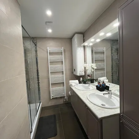 Modern & Cozy - Fast Access *