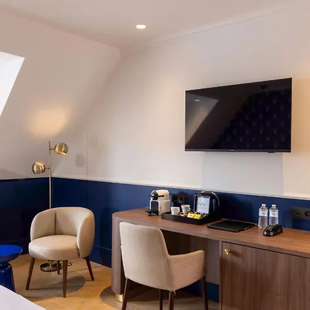 The Augustin Hotel