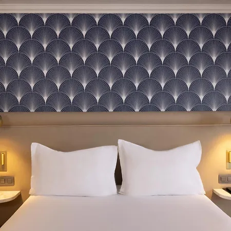 The Augustin Hotel 4*