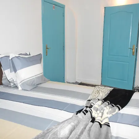 Confort Gare De L'ouest, Troisiemes Etages Apartamento *