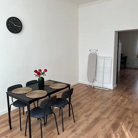 Apartment Rebelle