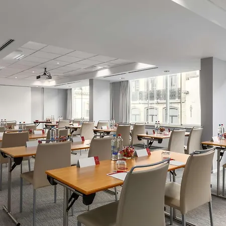 Hotel Nh Collection Centre 4*