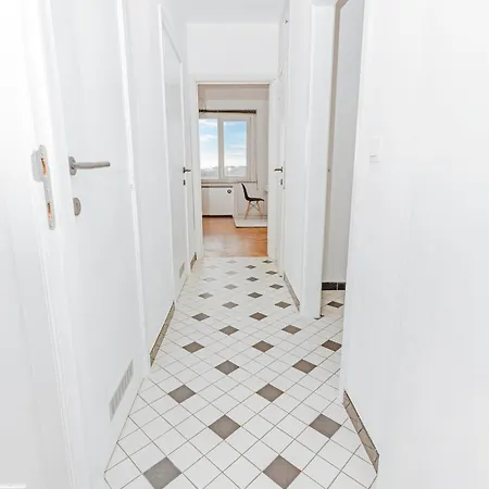 2 Bedroom Midi Brussels