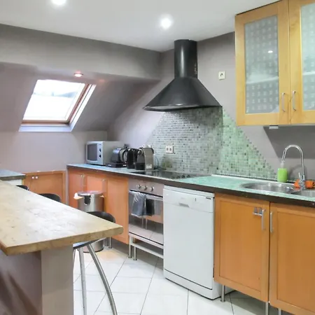 Spacious With View In 100 M² + Terrace شقة بروكسل