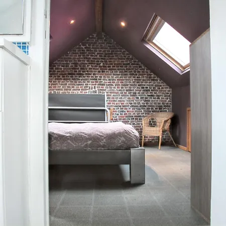 Spacious With View In 100 M² + Terrace Apartment Brussels