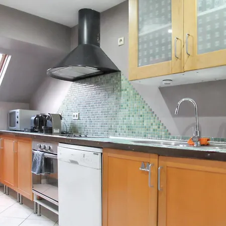 Spacious With View In 100 M² + Terrace *
