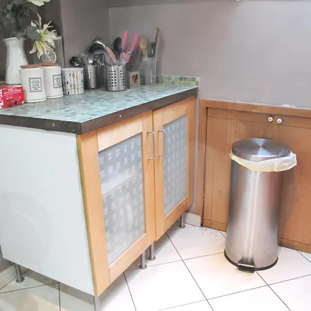 Spacious With View In 100 M² + Terrace *
