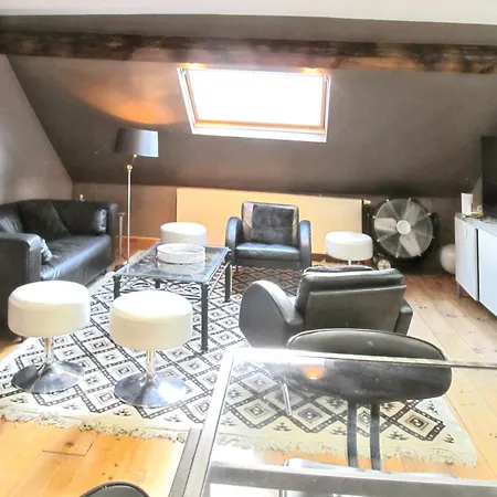 Spacious With View In 100 M² + Terrace * بروكسل